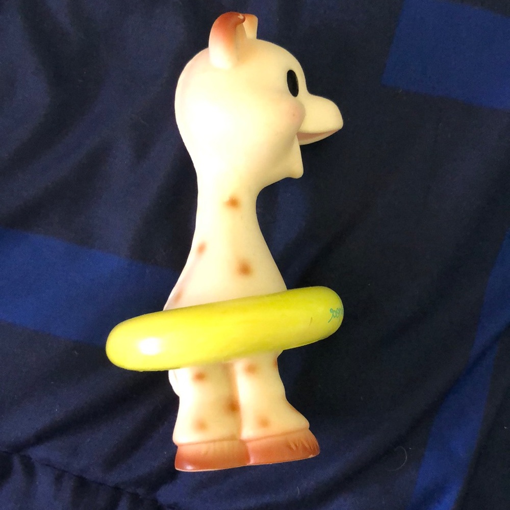 Sophia Giraffe 🦒 Vulli - Picture 3 of 5
